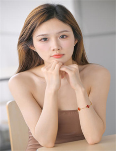 免费夜里18款禁用-女保姆