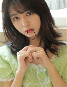 耽美高h动漫-美女性感写真